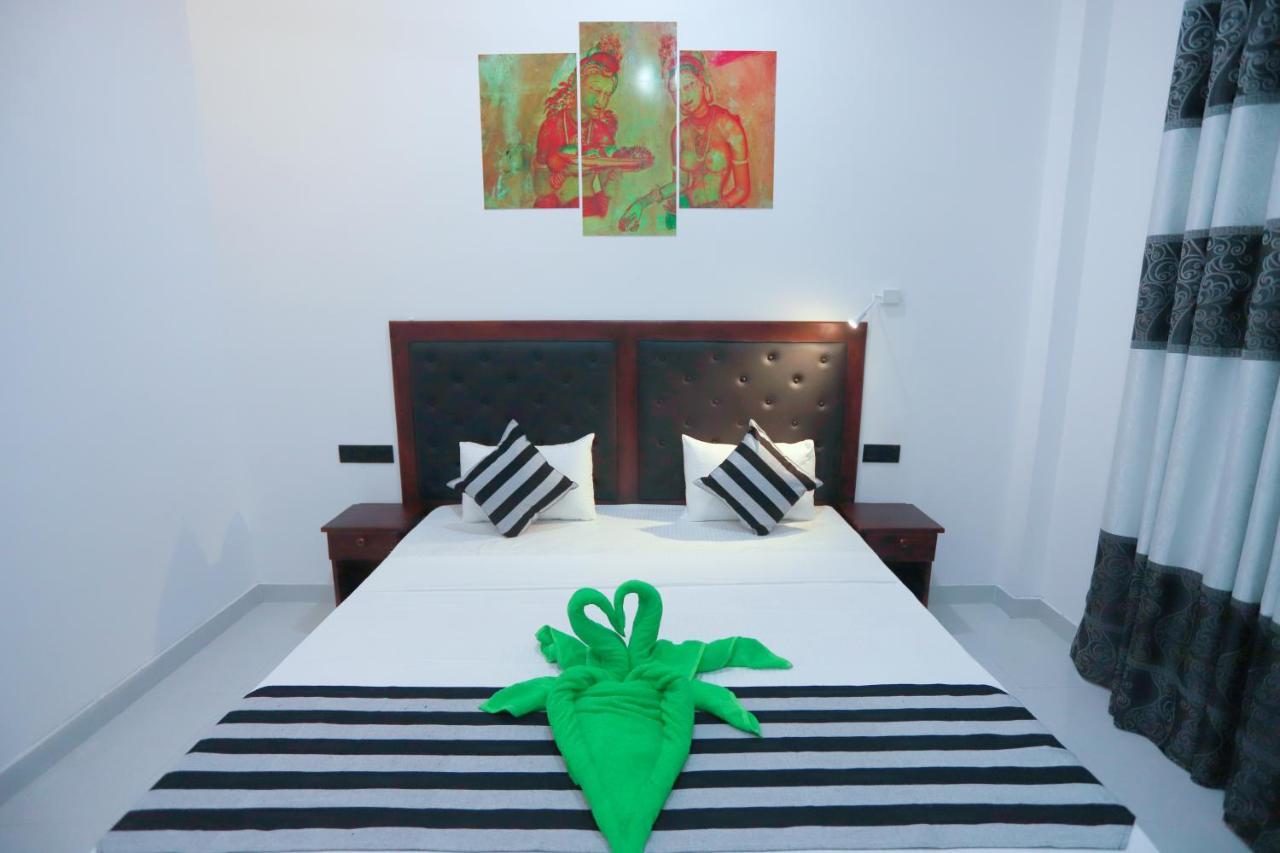Milano Grand Hotell Dambulla Eksteriør bilde